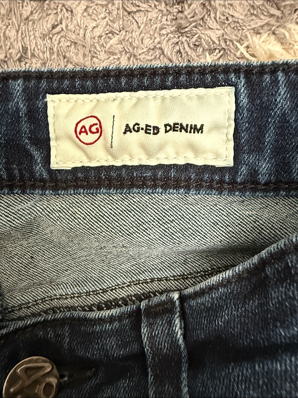 AG Mari high rise slim straight size 24 - Picture 9 of 10